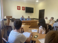 В прокуратуре города Йошкар-Олы состоялось рабочее совещание по  вопросам установления тарифов на услуги ЖКХ ресурсоснабжающими  организациями